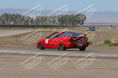 media/Oct-04-2025-OnGrid (Sat) [[44bd565ffa]]/Red Group/Grapevine/